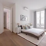 Beautiful Duplex Heart Of Paris