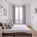 Beautiful Duplex Heart Of Paris